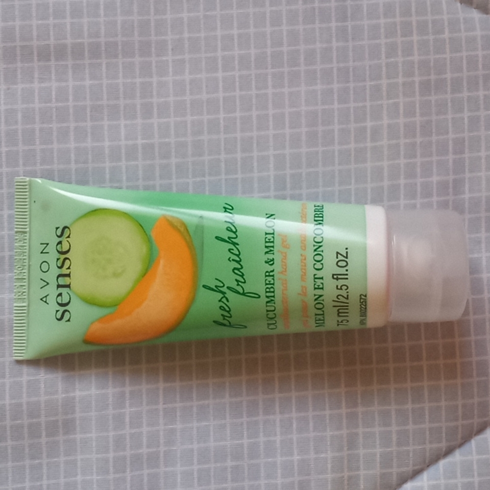 Avon Senses Cucumber & Melon Hand Gel